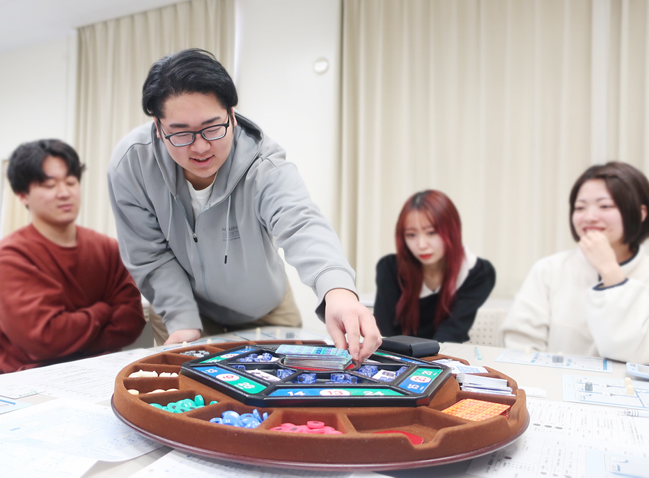 総合ビジネス科