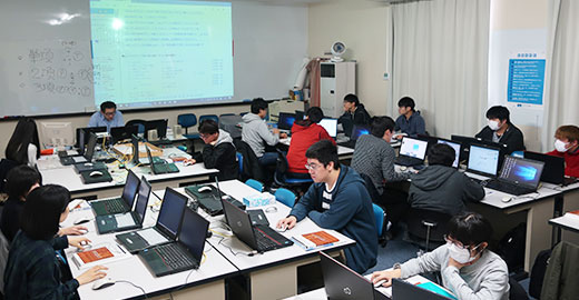コンピュータ室